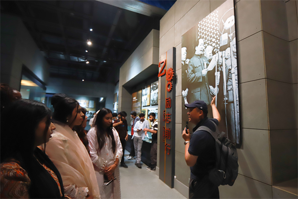 沈阳医学院留学生沉浸式体验沈阳文旅特色_fororder_留学生1